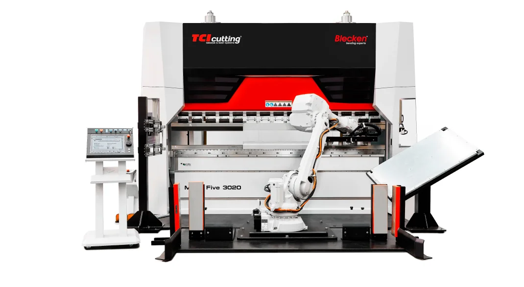 Plegadora robotizada TCI Cutting Mach Five 3020
